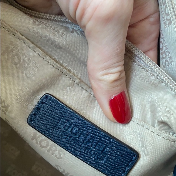 ❤️‍🔥S-A-L-E❤️‍🔥 Classic MK Tote - Picture 10 of 15